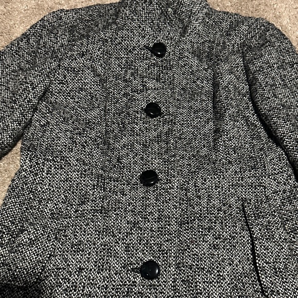 J.Crew  Gray Tweed Coat - Picture 4 of 5